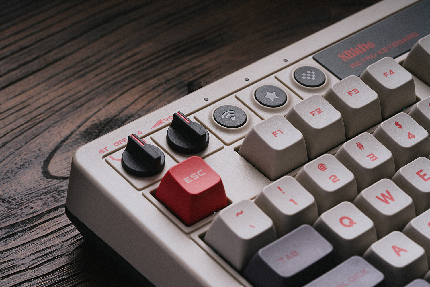 Механическая клавиатура в стил – обзор и цена Gaming Keyboard Bluetooth